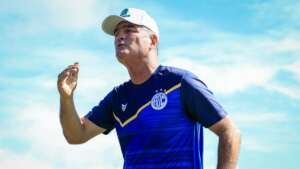 Série C: Confiança rescinde com Mazola Júnior, mas pensa em proposta para 2025