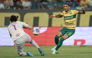 Cuiabá 0 x 0 Cruzeiro - Muito calor e pouco futebol na Arena