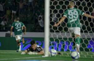 Guarani 2 x 1 Coritiba - Vem remontada histórica?