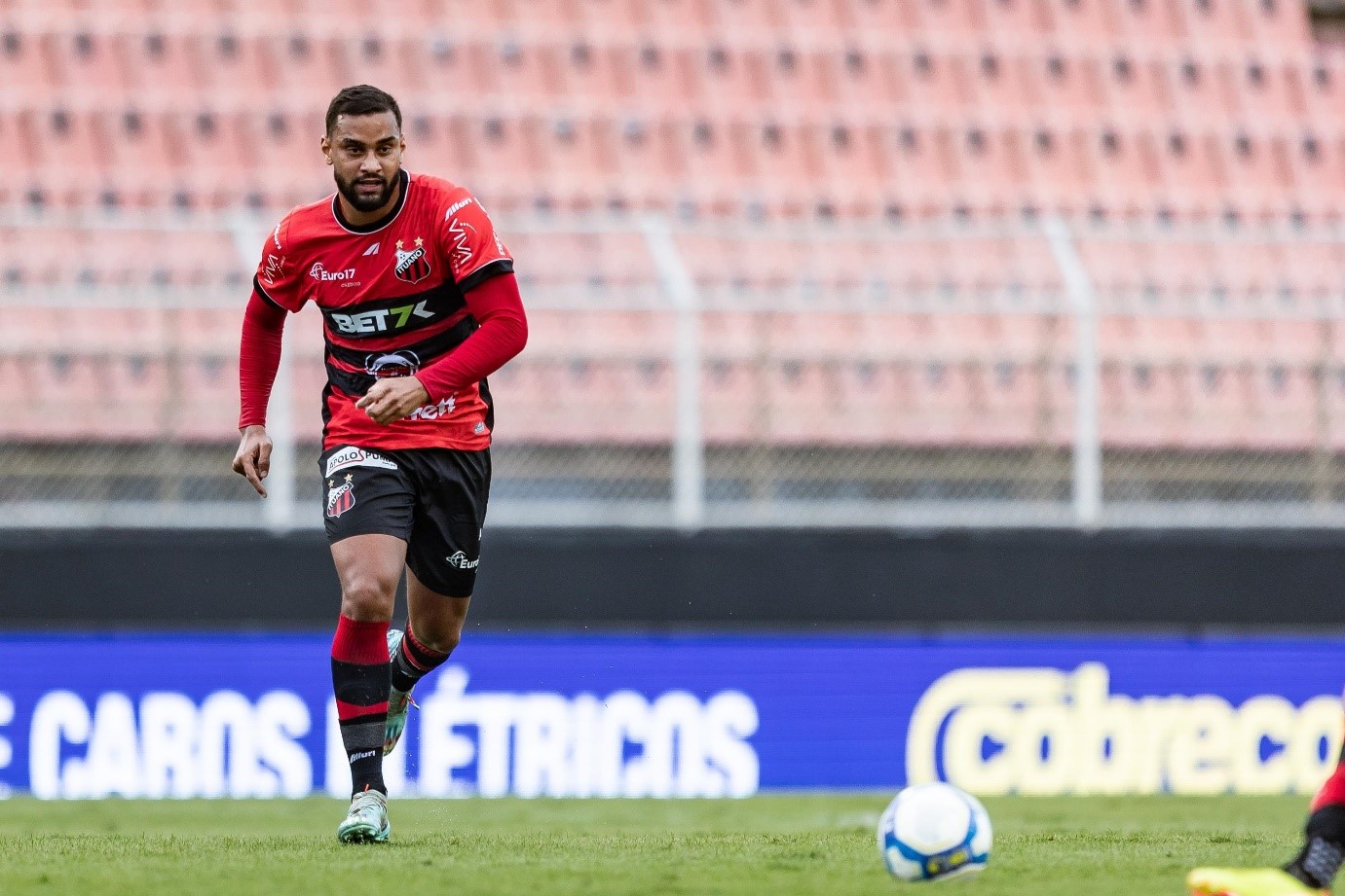 Esperança de gols, atacante foca em tirar Ituano do Z-4 da Série B