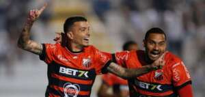 Ponte Preta 1 x 4 Ituano - Bruno Xavier faz 3, Galo goleia e deixa a degola