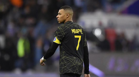 Mbappe recusa proposta da Liga Francesa em negociacao de divida