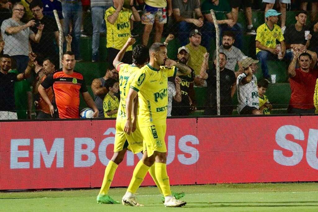 Mirassol 1 x 0 América-MG – Leão se recupera em casa e assume vice-liderança