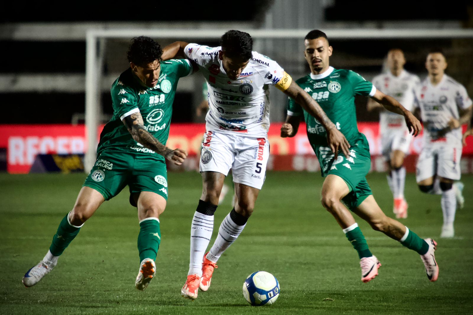 Operario bate Guarani na Serie B