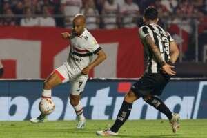 Lucas aponta São Paulo de cabeça erguida: 'Lutamos'