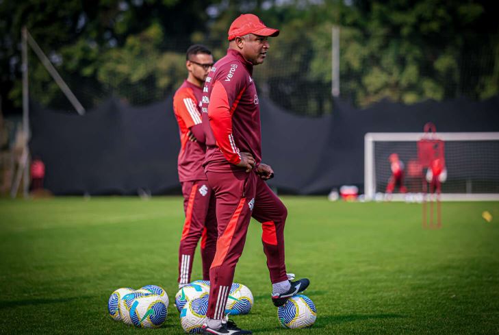 Roger Machado, técnico do Internacional