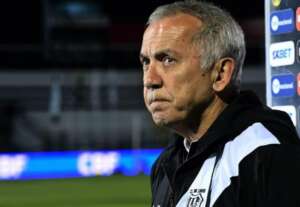 Nelsinho Baptista avalia início do returno da Ponte Preta: 'Preocupante'