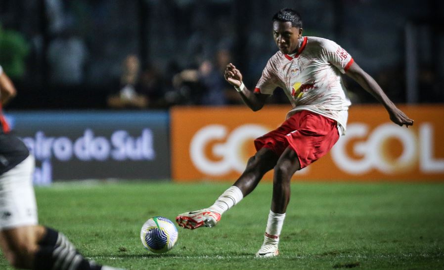 Red Bull Bragantino empresta zagueiro para time de Portugal