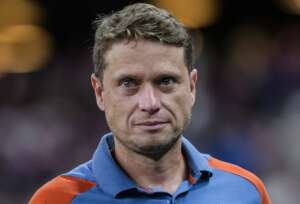 Cruzeiro demite treinador após empate no Brasileirão