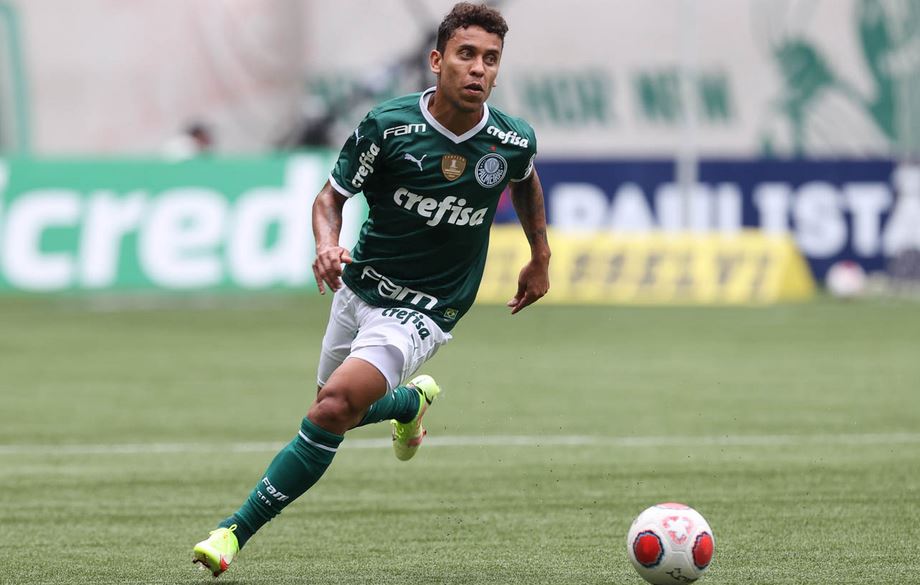 Palmeiras quer renovar com trio de jogadores