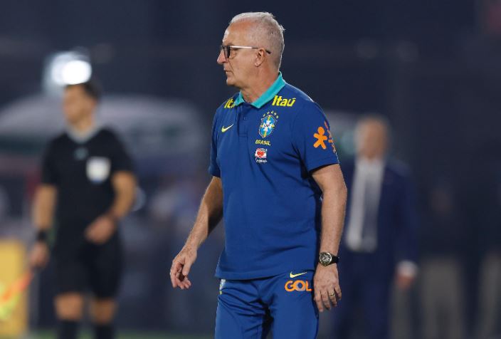 Dorival Júnior convocará seleção brasileira no dia 27