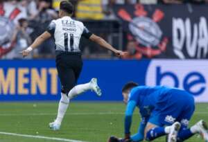 Corinthians x Flamengo: Juiz relata catimba com bolas esvaziadas