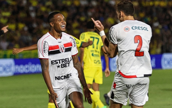 Alexandre Jesus fica no Botafogo