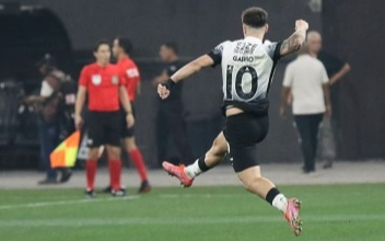 Corinthians e Vasco avançam para semifinais da Copa do Brasil