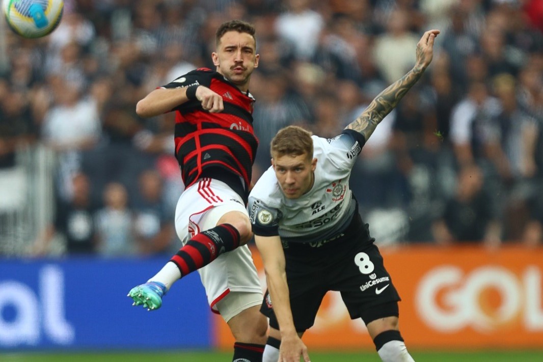 Corinthians e Flamengo vivem cabo de guerra por data da semi da Copa do Brasil (Foto: Gilvan de Souza / CRF)