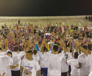 Série D: Delegação do Itabaiana é recebida com festa após acesso