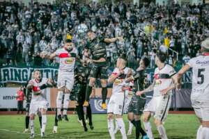 Série D: Maringá reclama de pênalti não marcado e Neymar comenta publicação; veja vídeo