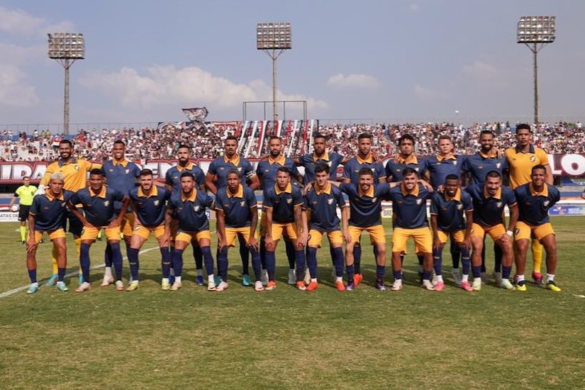 Série D: Campeão, Retrô contou com 'medalhões' do futebol brasileiro (Foto: Divulgação/Retrô)