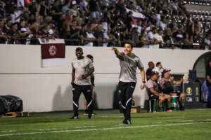 Série C: Técnico da Ferroviária enaltece elenco em vitória contra o Londrina