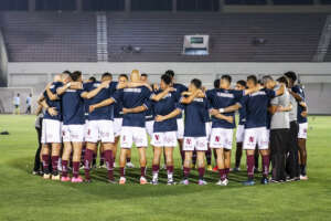 Série C: Técnico da Ferroviária valoriza banco de reservas e elogia grupo