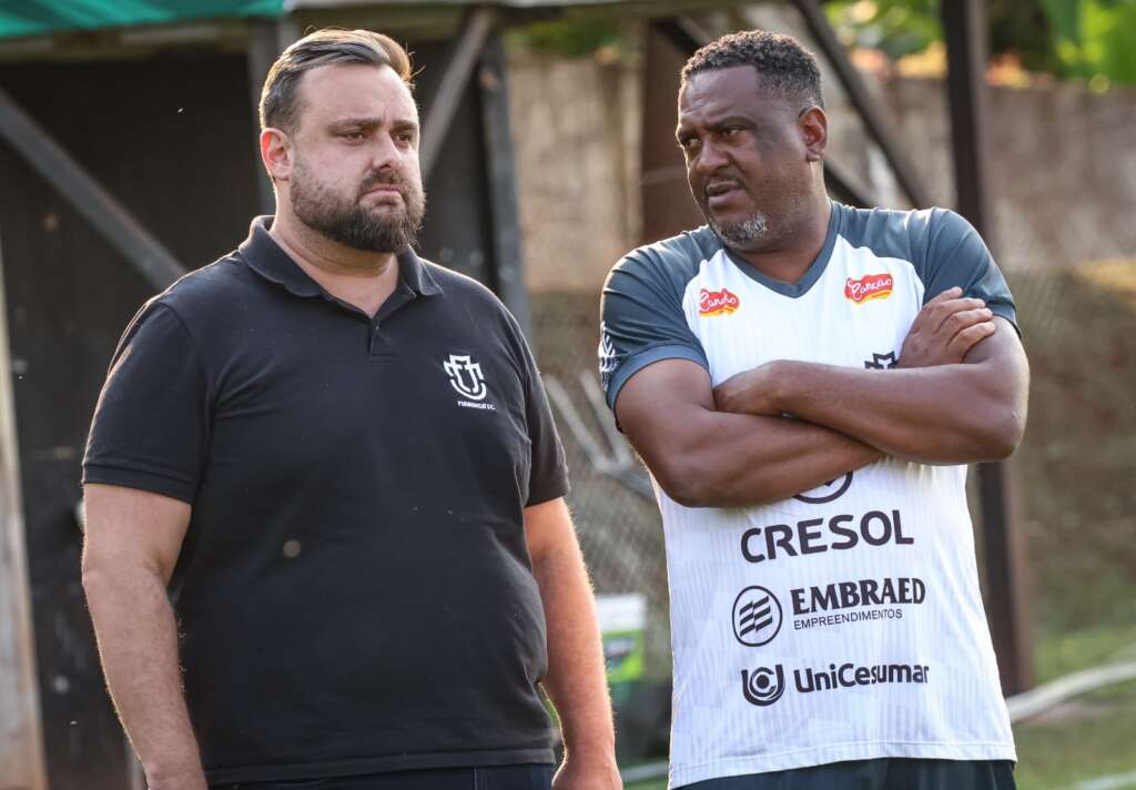 Após conquista do acesso, Maringá tem acordo para manutenção de Jorge Castilho (Foto: Rodrigo Araújo / MFC)