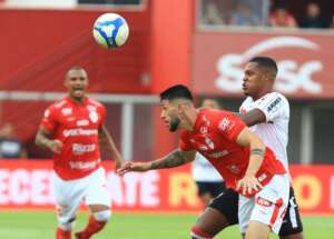 Vila Nova 1 x 1 Botafogo-SP - Falha do goleiro impede Tigre de voltar ao G4 da Série B