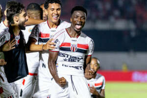 Conheça Sabit Abdulai, ganês do Botafogo-SP que foi decisivo contra Goiás