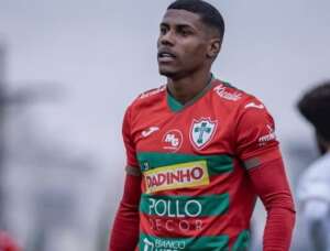 Copa Paulista: Atacante da Portuguesa celebra vitória: 