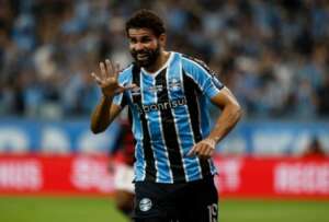 Diego Costa celebra vitória do Grêmio sobre o Flamengo: 