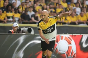 Novo reforço, Dudu traça plano para o Criciúma vencer o Palmeiras: ‘Fazer um jogo quase perfeito’