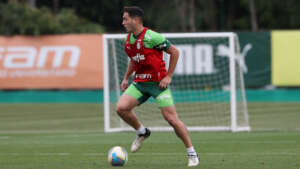 Palmeiras dá ênfase em finalizações e Fabinho vê time em evolução: 'Momento bom'