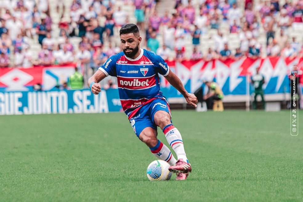 Lateral do Fortaleza quer dar resposta em jogo contra o Bahia (Foto: Mateus Lotif / Fortaleza EC)