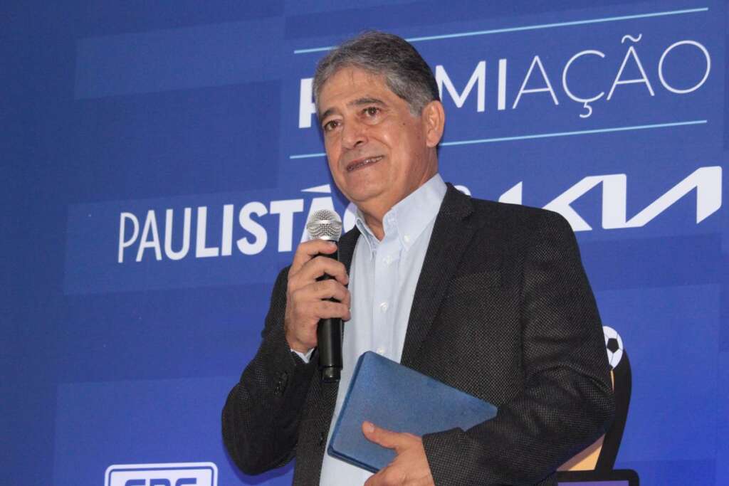 Eberlin reitera salários em dia na Ponte Preta e respalda Nelsinho Baptista