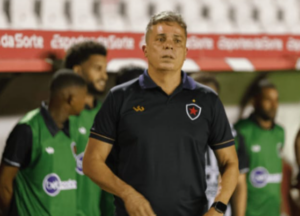 Série C: Evaristo Piza completa 100 jogos no comando do Botafogo-PB