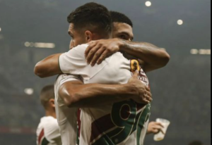 Fluminense 2 x 0 São Paulo - Fluzão vence em noite mágica no Maracanã