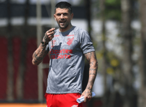 Racing-ARG x Athletico - Furacão a caminho do tri. Onde assistir e escalações