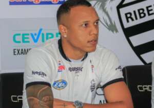 Série A3: Comercial deve dispensar volante por jogar partida na 'várzea'