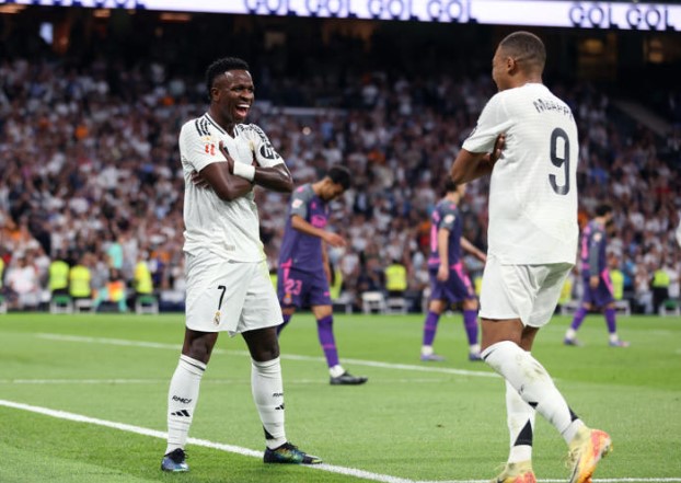 ESPANHOL: Real Madrid vira sobre o Espanyol com show de Vinícius Júnior