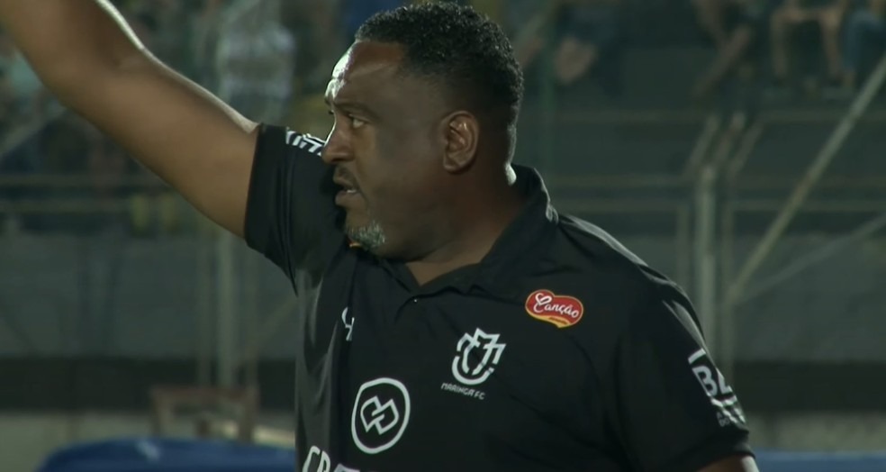 Série D: "Me sinto realizado", destaca técnico do Maringá-PR após acesso para a Série C (Foto: Reprodução/MFC TV)