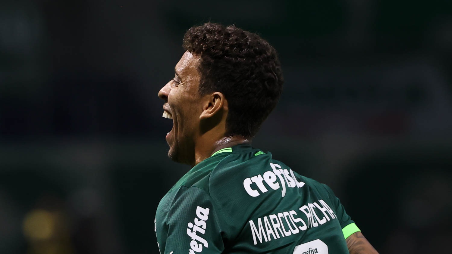 Marcos Rocha renova com o Palmeiras até dezembro de 2025 (Foto: Cesar Greco/Palmeiras)