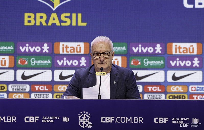 Dorival Jr. convoca o zagueiro Beraldo para vaga do machucado Bremer na seleção brasileira (Foto: Rafael Ribeiro/CBF)