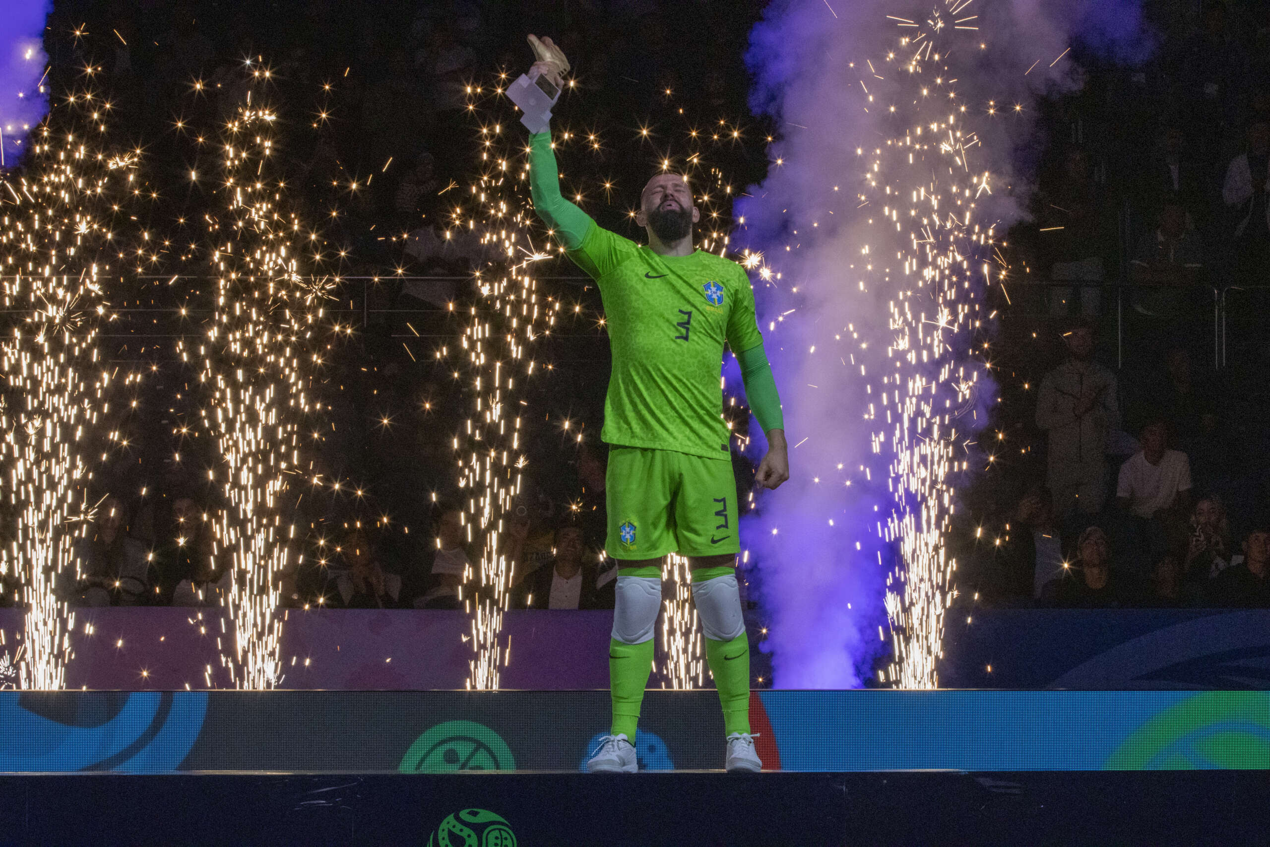 Goleiro William brilhou na Copa do Mundo de Futsal