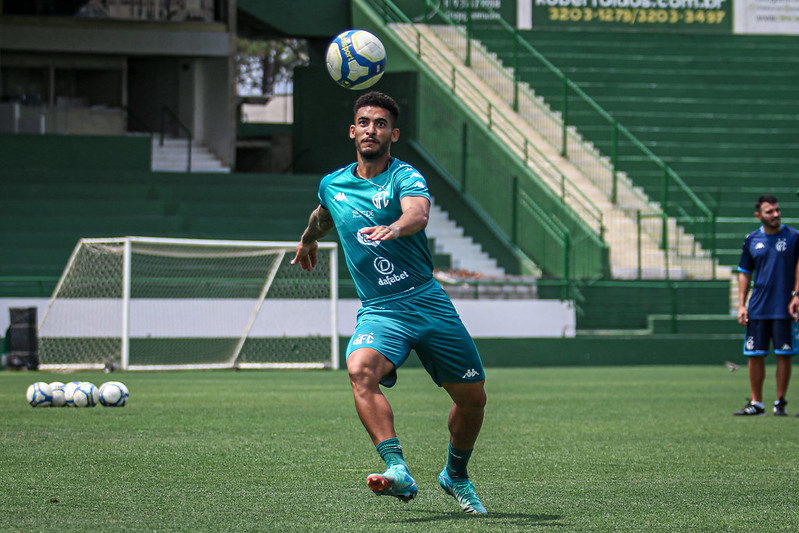 Guarani fecha preparação em Itu e terá mudança no time titular para Dérbi 208