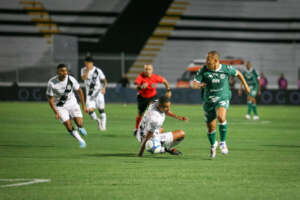 Guarani vence Dérbi 208, respira e aumenta chances de queda da Ponte Preta na Série B. Veja!