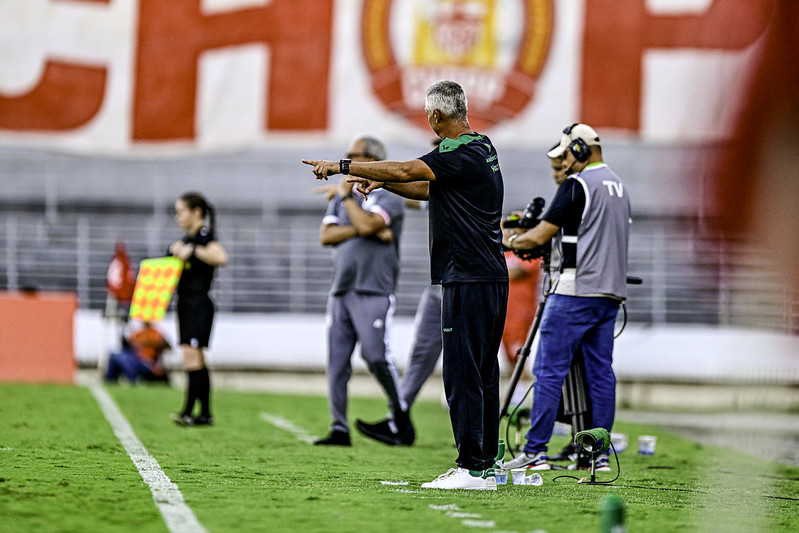 America MG deve ter retorno para duelo com o Coritiba