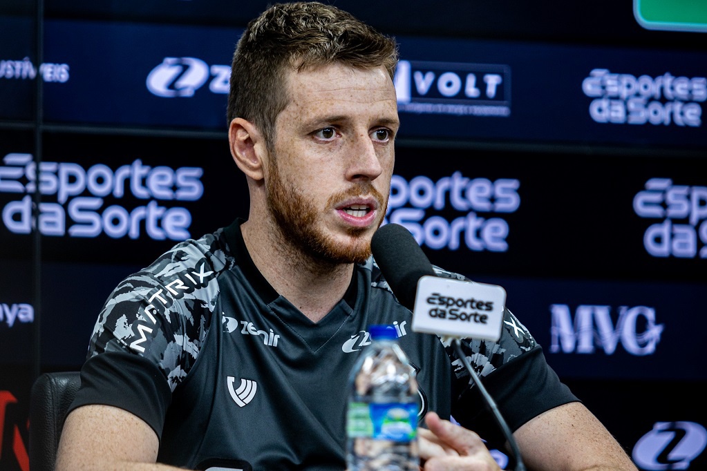 Aylon destaca torcida do Ceara antes de duelo contra o Paysandu