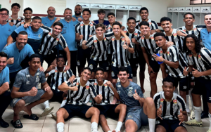 PAULISTA SUB-17: Santos vence Ferroviária e abre vantagem por vaga na final