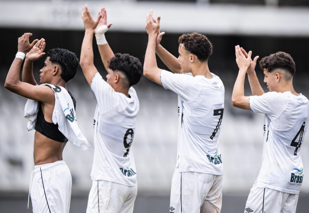 PAULISTA SUB-15: Santos e Corinthians ficam no empate sem gols na Vila