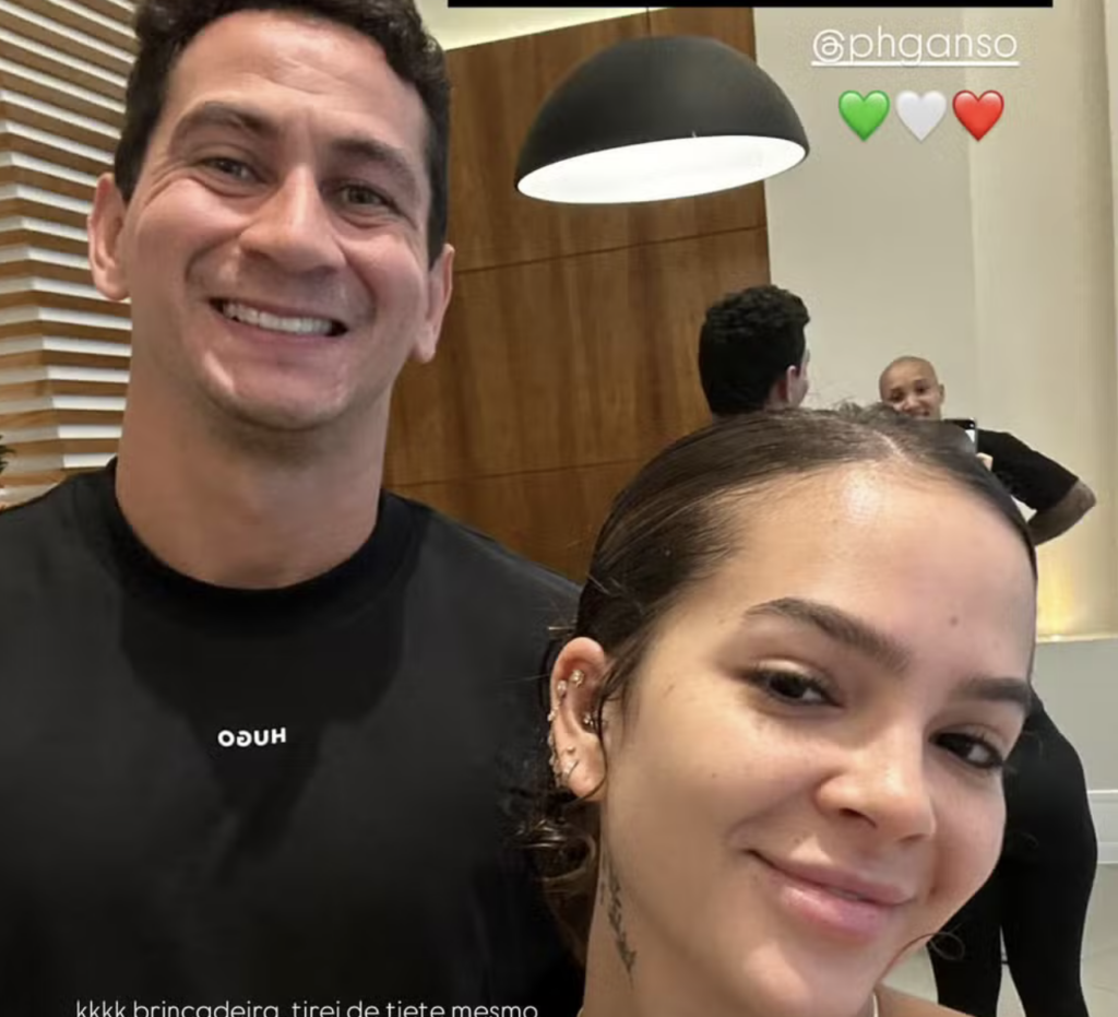 Mel Maia vive momento de fã e aparece em foto com Ganso, meia do Fluminense