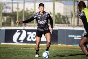 Ceará faz mais um treino visando duelo direto pelo G-4 da Série B contra o Sport